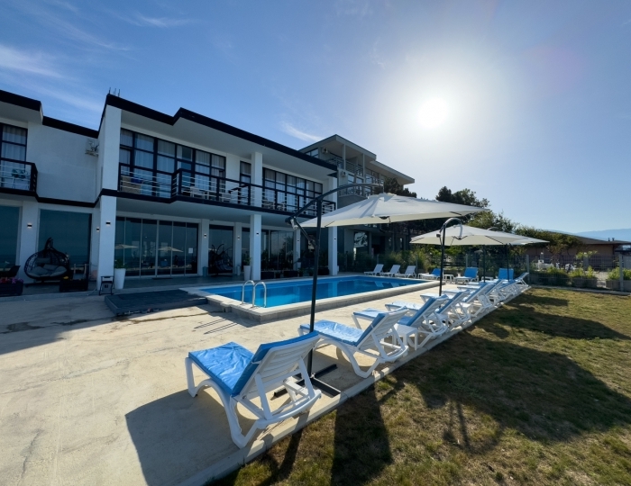 Отель Green Land Hotel / Грин Лэнд Цандрипш