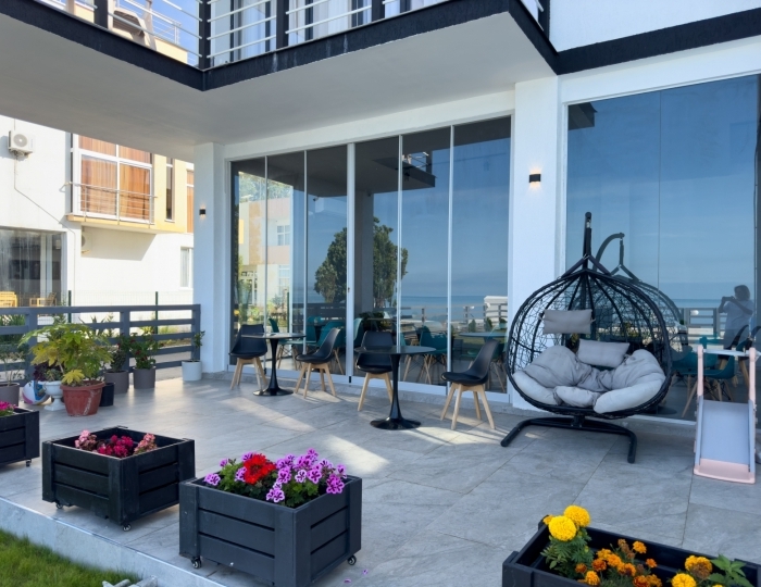 Отель Green Land Hotel / Грин Лэнд Цандрипш