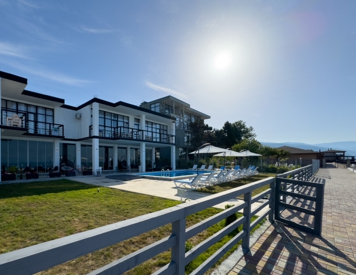 Отель Green Land Hotel / Грин Лэнд Цандрипш