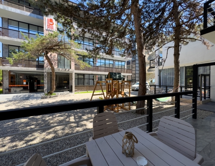 Отель Green Land Hotel / Грин Лэнд Цандрипш