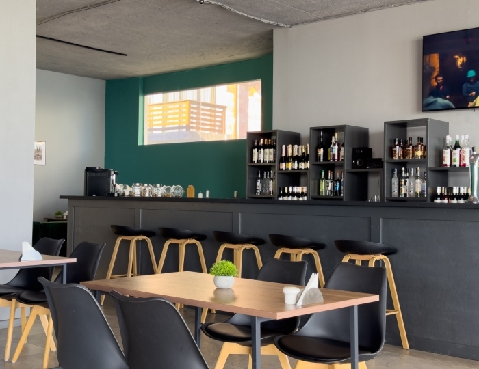 Рестораны и бары - Отель Green Land Hotel / Грин Лэнд Цандрипш